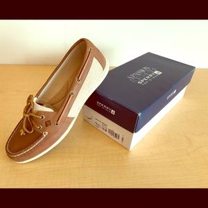 Sperry Women’s Angelfish Boatshoe, Size 10M